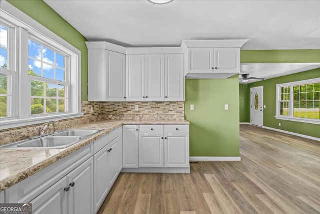 832 Snow Springs Road NW, Adairsville, GA 30103
