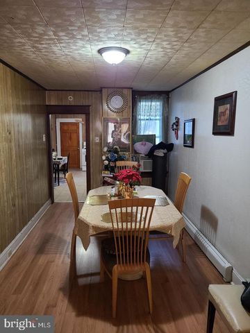 140 JERSEY ST, Trenton, NJ 08611