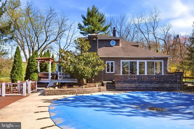 916 GENERAL HOWE DR, West Chester, PA 19382