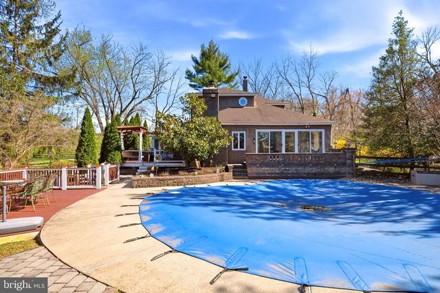 916 GENERAL HOWE DR, West Chester, PA 19382