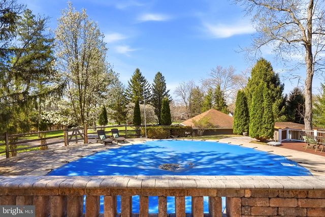 916 GENERAL HOWE DR, West Chester, PA 19382