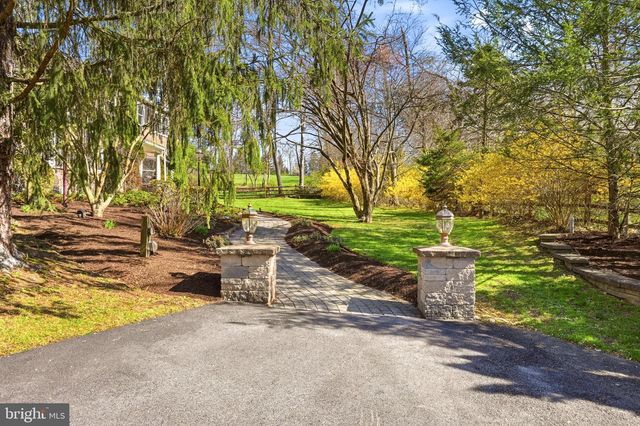 916 GENERAL HOWE DR, West Chester, PA 19382