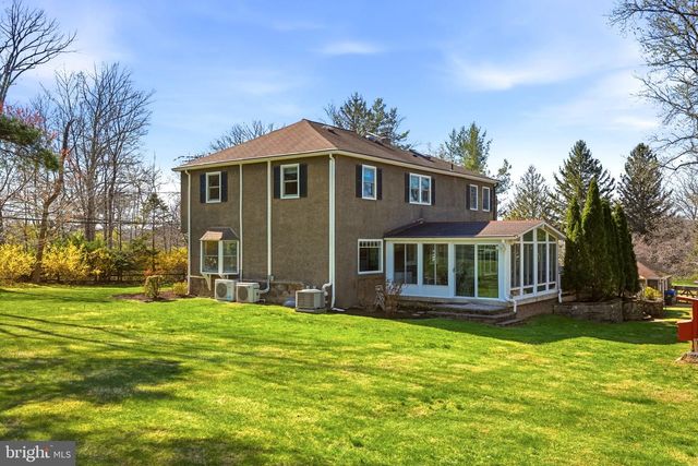 916 GENERAL HOWE DR, West Chester, PA 19382