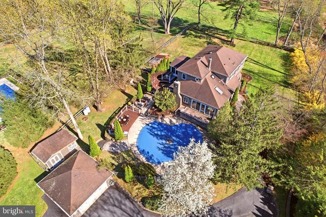 916 GENERAL HOWE DR, West Chester, PA 19382