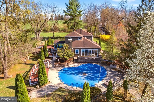 916 GENERAL HOWE DR, West Chester, PA 19382