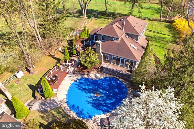 916 GENERAL HOWE DR, West Chester, PA 19382