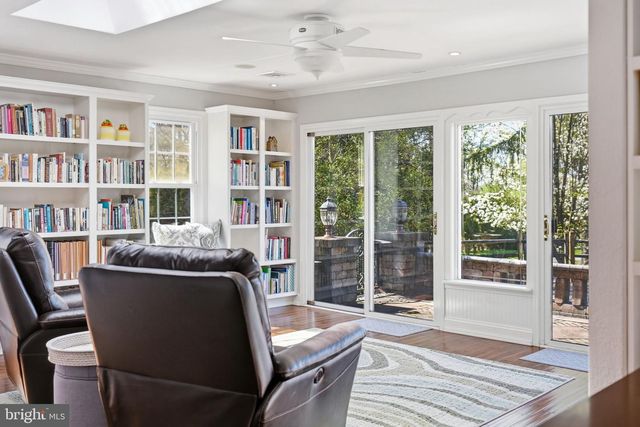 916 GENERAL HOWE DR, West Chester, PA 19382