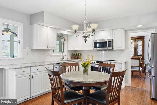 916 GENERAL HOWE DR, West Chester, PA 19382