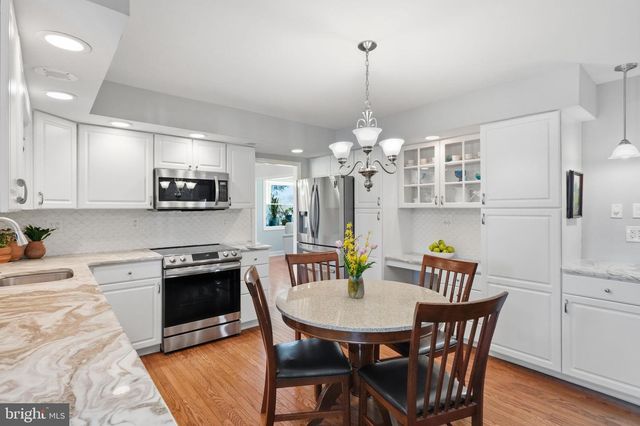 916 GENERAL HOWE DR, West Chester, PA 19382