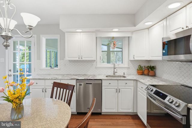 916 GENERAL HOWE DR, West Chester, PA 19382