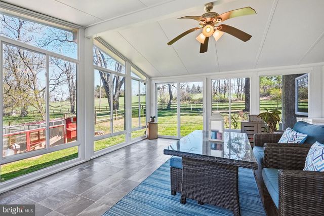 916 GENERAL HOWE DR, West Chester, PA 19382