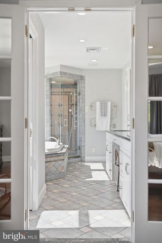 916 GENERAL HOWE DR, West Chester, PA 19382