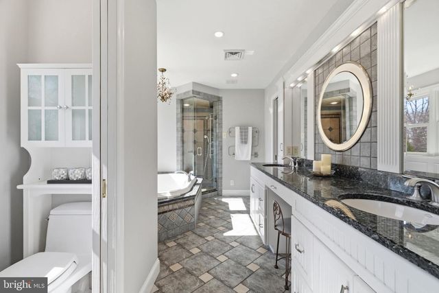 916 GENERAL HOWE DR, West Chester, PA 19382