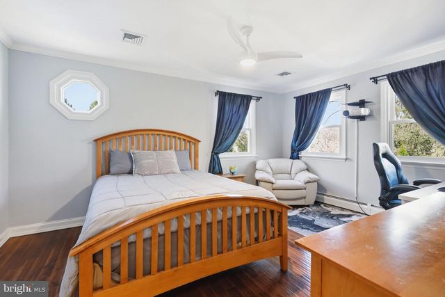 916 GENERAL HOWE DR, West Chester, PA 19382