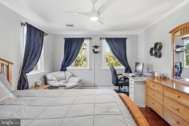 916 GENERAL HOWE DR, West Chester, PA 19382