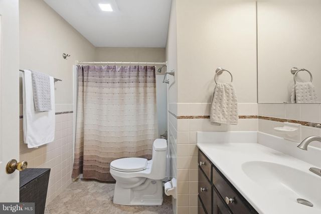 916 GENERAL HOWE DR, West Chester, PA 19382