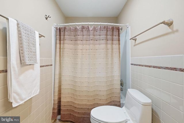 916 GENERAL HOWE DR, West Chester, PA 19382