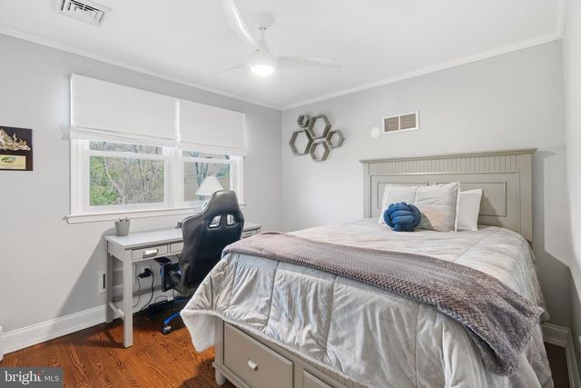 916 GENERAL HOWE DR, West Chester, PA 19382