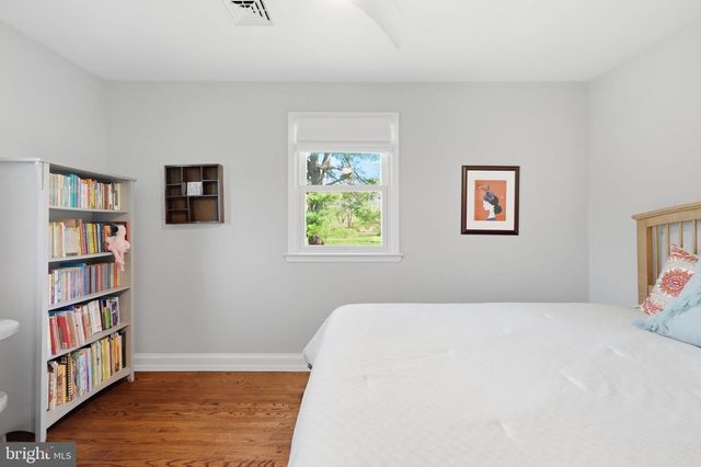 916 GENERAL HOWE DR, West Chester, PA 19382