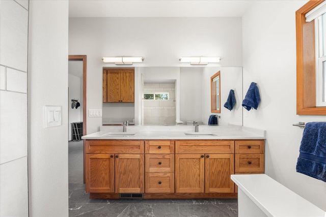 4907 S Buell Ln, Spokane, WA 99224