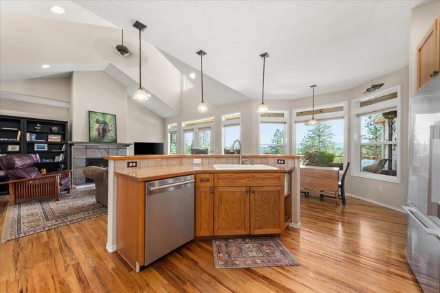 4907 S Buell Ln, Spokane, WA 99224