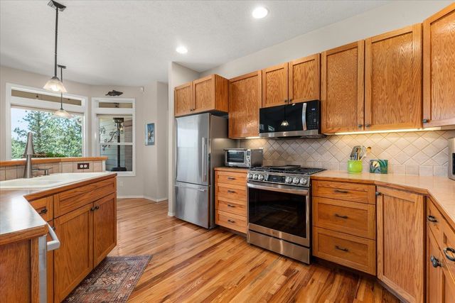 4907 S Buell Ln, Spokane, WA 99224