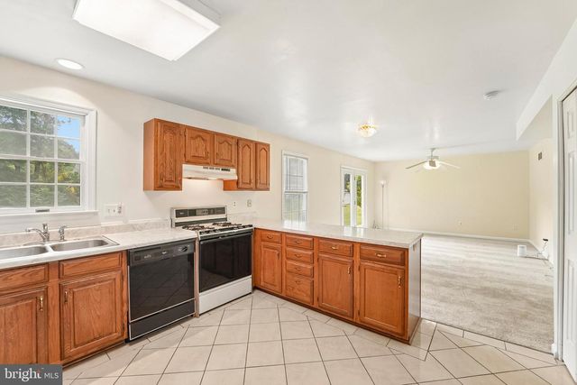 4820 LAUREN CT, Ellicott City, MD 21043