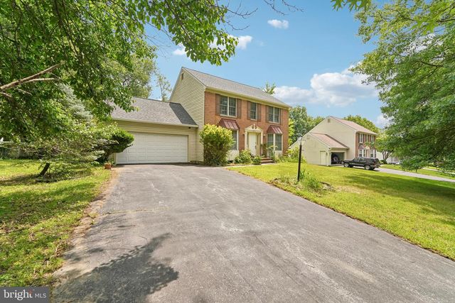 4820 LAUREN CT, Ellicott City, MD 21043