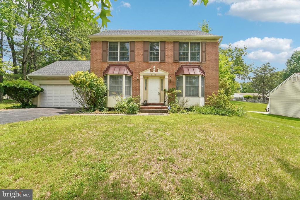 4820 LAUREN CT, Ellicott City, MD 21043