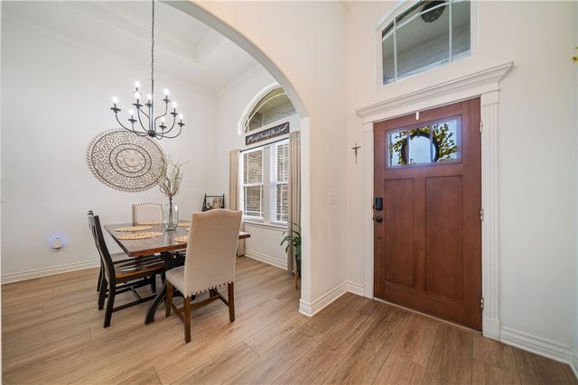 3917 Alta Vista Dr, Corpus Christi, TX 78410