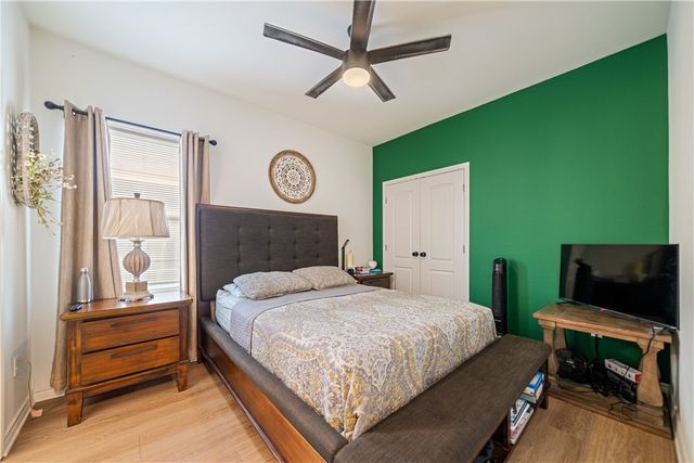 3917 Alta Vista Dr, Corpus Christi, TX 78410