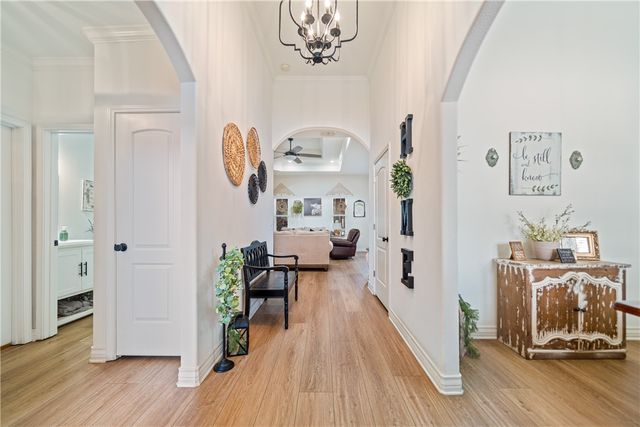 3917 Alta Vista Dr, Corpus Christi, TX 78410