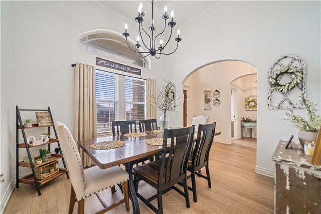 3917 Alta Vista Dr, Corpus Christi, TX 78410