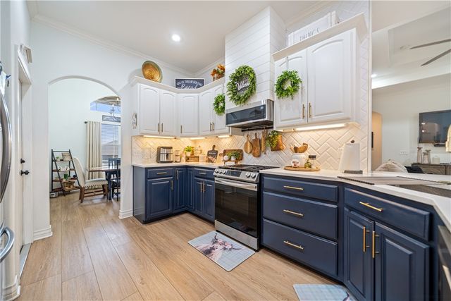 3917 Alta Vista Dr, Corpus Christi, TX 78410