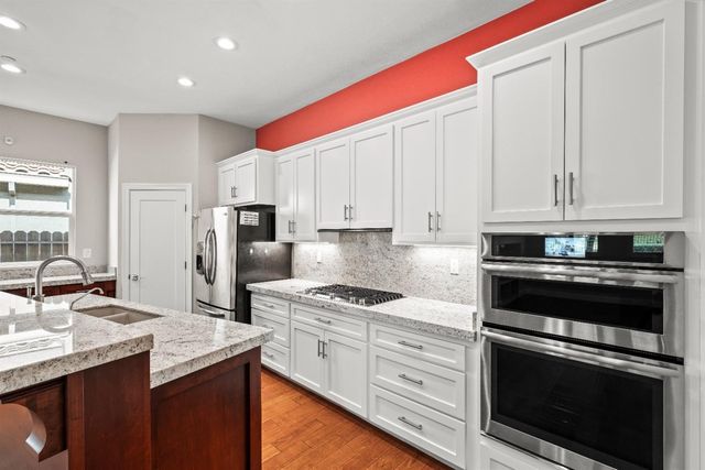 18040 Ruddy St, Woodland, CA 95695