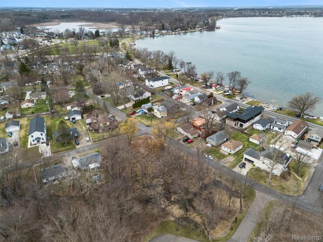 0000 Paramount 50-22-02-379-019 Street, Novi, MI 48375