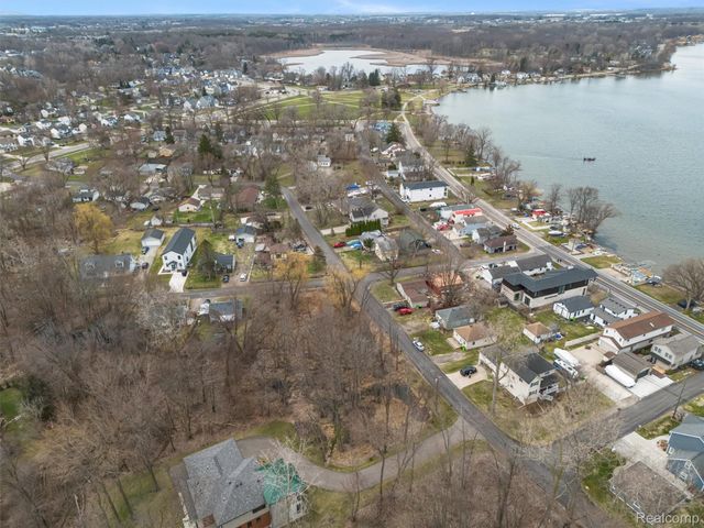 0000 Paramount 50-22-02-379-019 Street, Novi, MI 48375