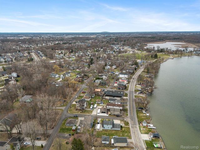 0000 Paramount 50-22-02-379-019 Street, Novi, MI 48375