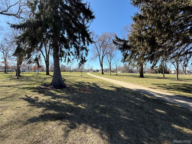 0000 Paramount 50-22-02-379-019 Street, Novi, MI 48375