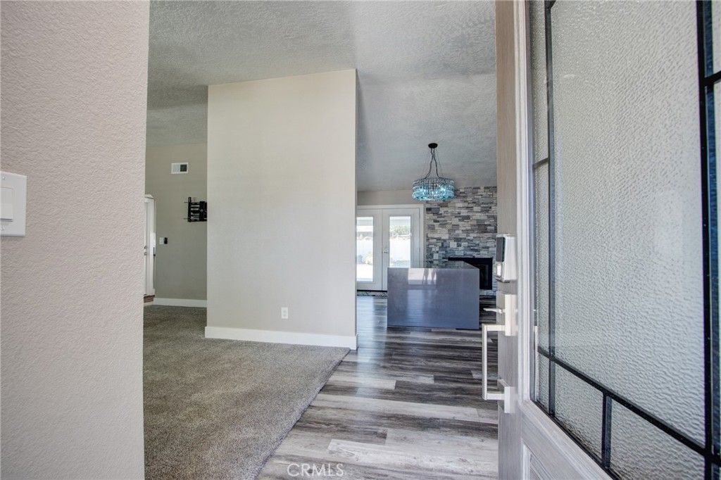 Image 12 of property listing at 7486 Langdon, Hesperia, CA 92345