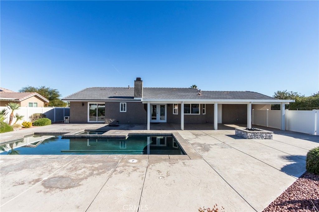 Image 43 of property listing at 7486 Langdon, Hesperia, CA 92345