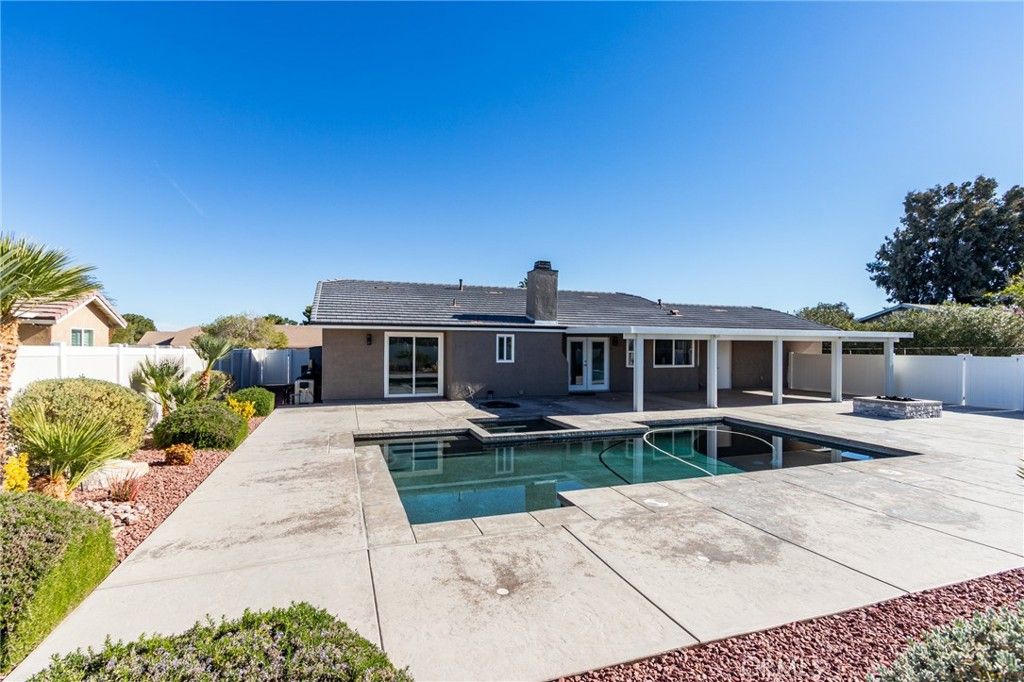 Image 44 of property listing at 7486 Langdon, Hesperia, CA 92345