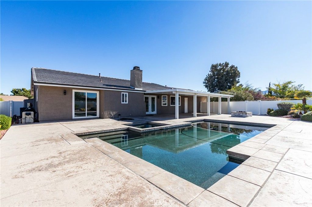 Image 45 of property listing at 7486 Langdon, Hesperia, CA 92345