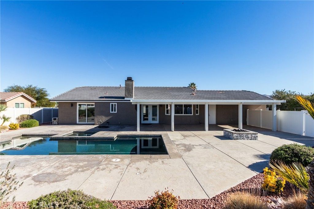 Image 57 of property listing at 7486 Langdon, Hesperia, CA 92345