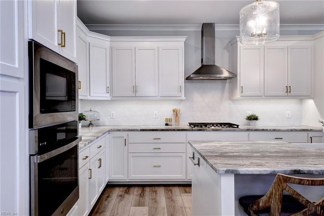 105 Goffigans Trace, Yorktown, VA 23693