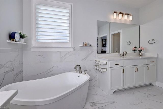 105 Goffigans Trace, Yorktown, VA 23693