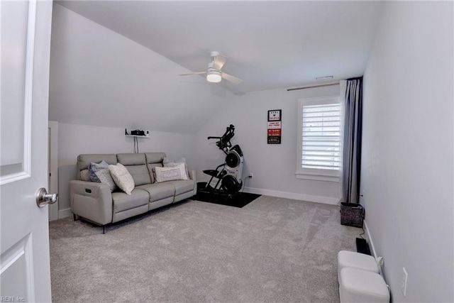 105 Goffigans Trace, Yorktown, VA 23693