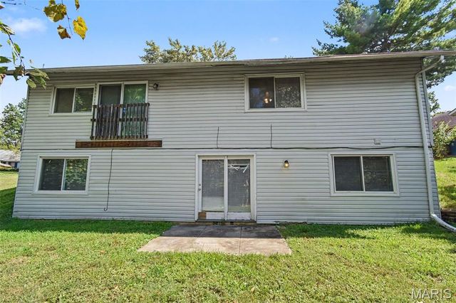12673 Willow Trail Drive, Black Jack, MO 63033