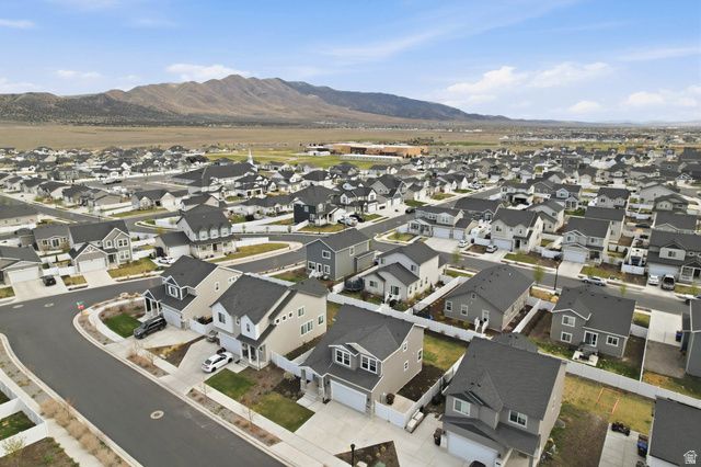 1260 E PACKARD DR, Eagle Mountain, UT 84005