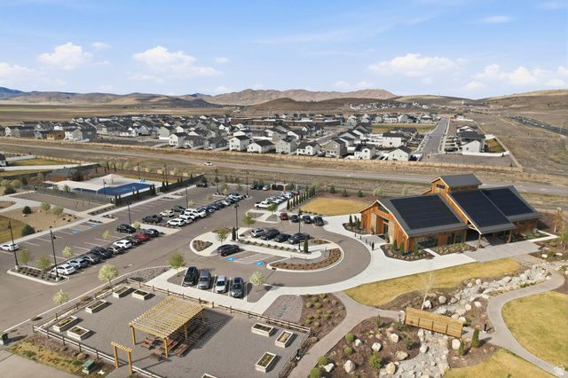 1260 E PACKARD DR, Eagle Mountain, UT 84005